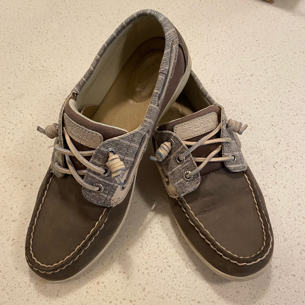 EUC Sperry Top Siders Size 8.5 Songfish